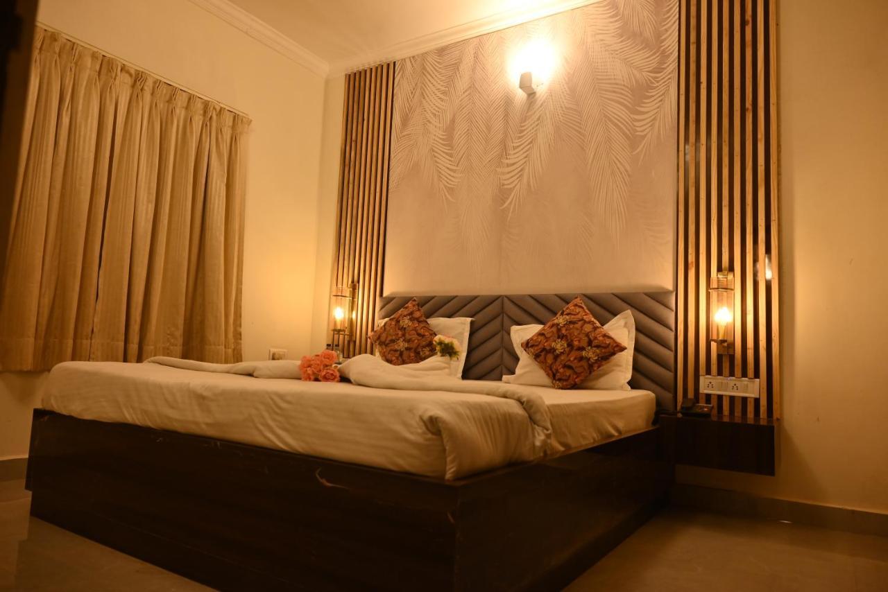 Hotel Sun Green Bhubaneswar Exterior photo